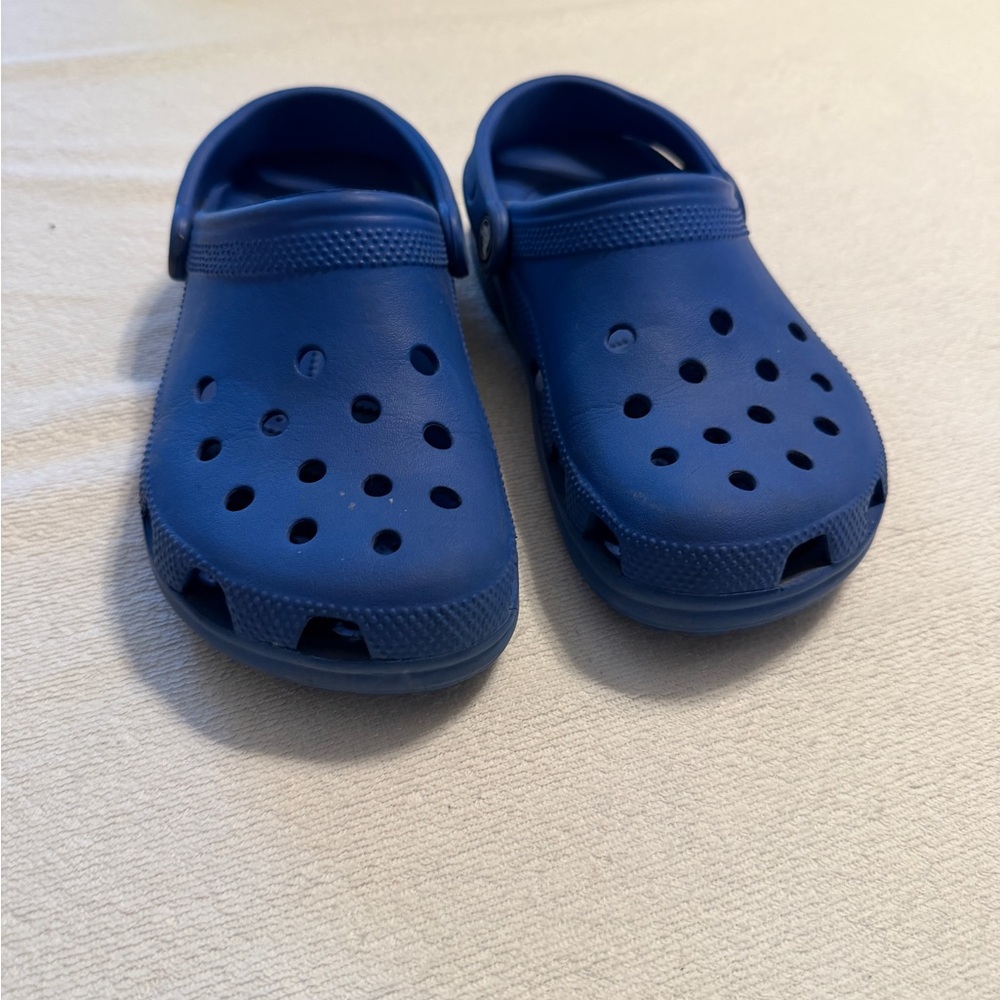 CROCS Kids Navy Blue Classic Clog